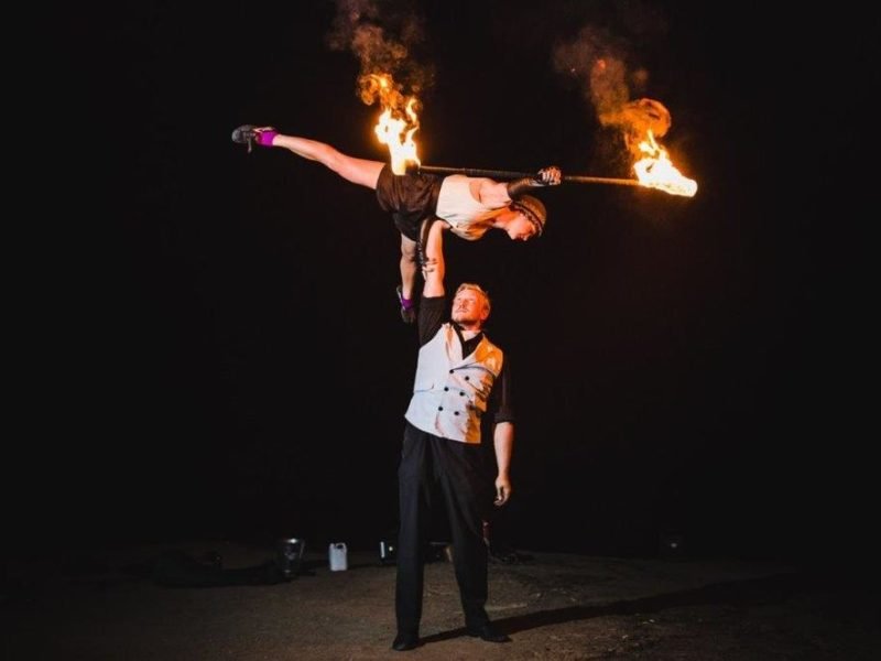 fire+acrobats